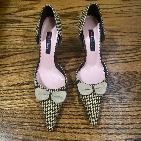 Vintage Houndstooth Pointy Heels - Picture 5 of 7